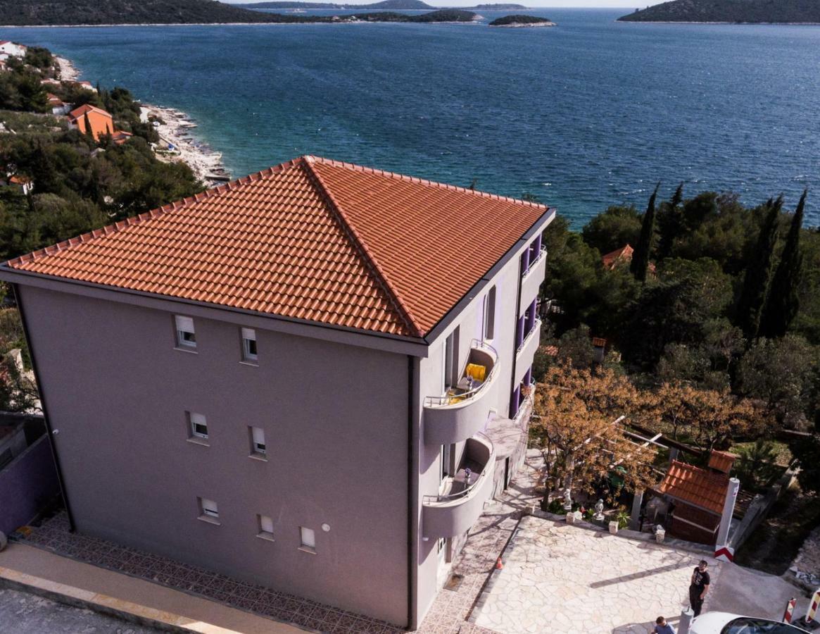 Villa Scandalli Sevid Exterior photo
